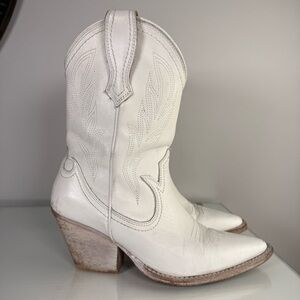 Thursday Boot Co. Womens 8 White Cowboy Boots Leather Sierra Western Mid Calf
